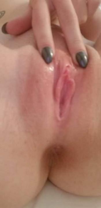 3194195605, female escort, Oregon Coast